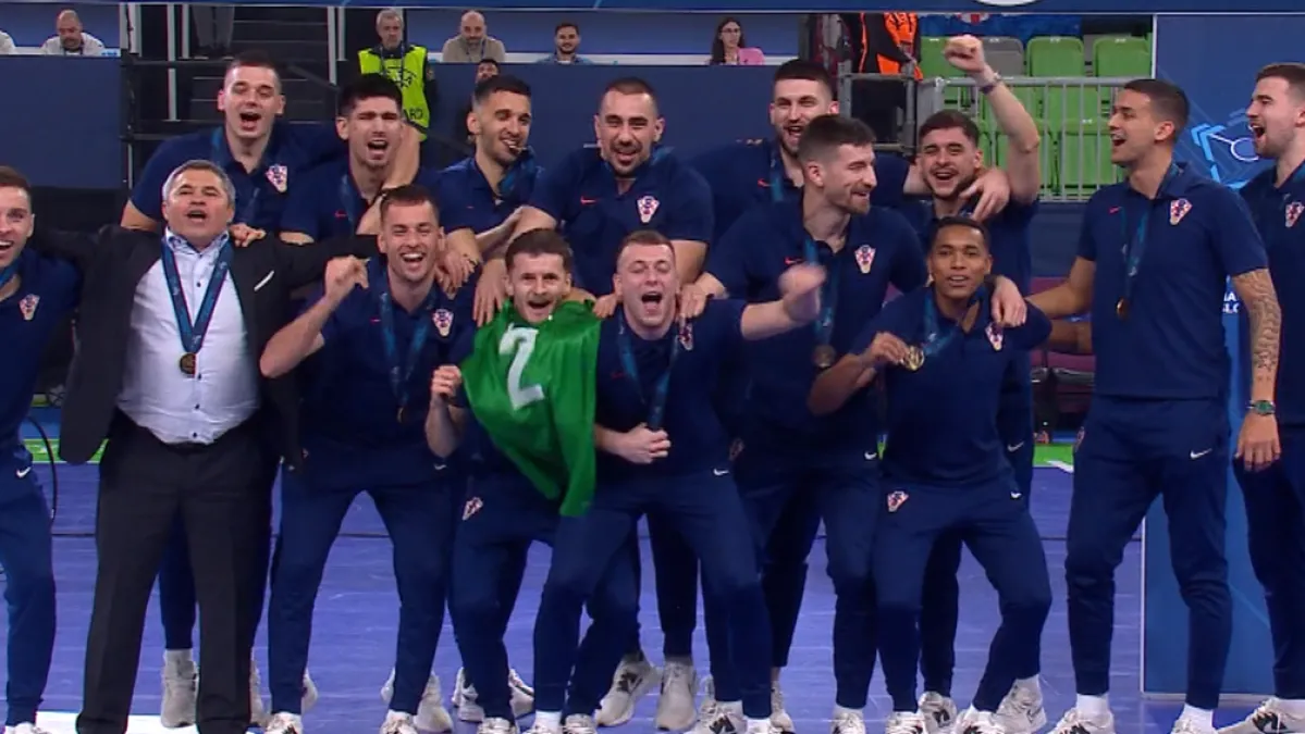 Pogledajte dodjelu medalja našim reprezentativcima: Istaknuli su poseban dres Kép