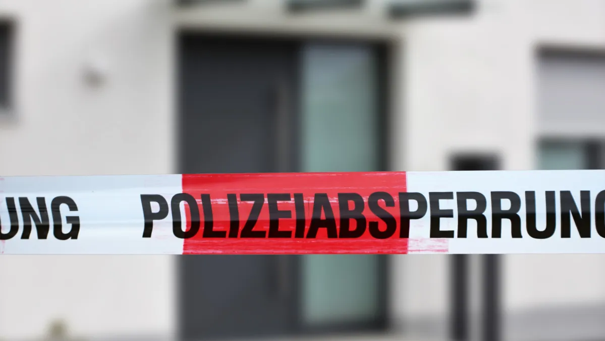 Otac ugušio vlastitu kći (19): Bila je gola i u stanju raspadanja, a onda su policajci ušli u njegov stan