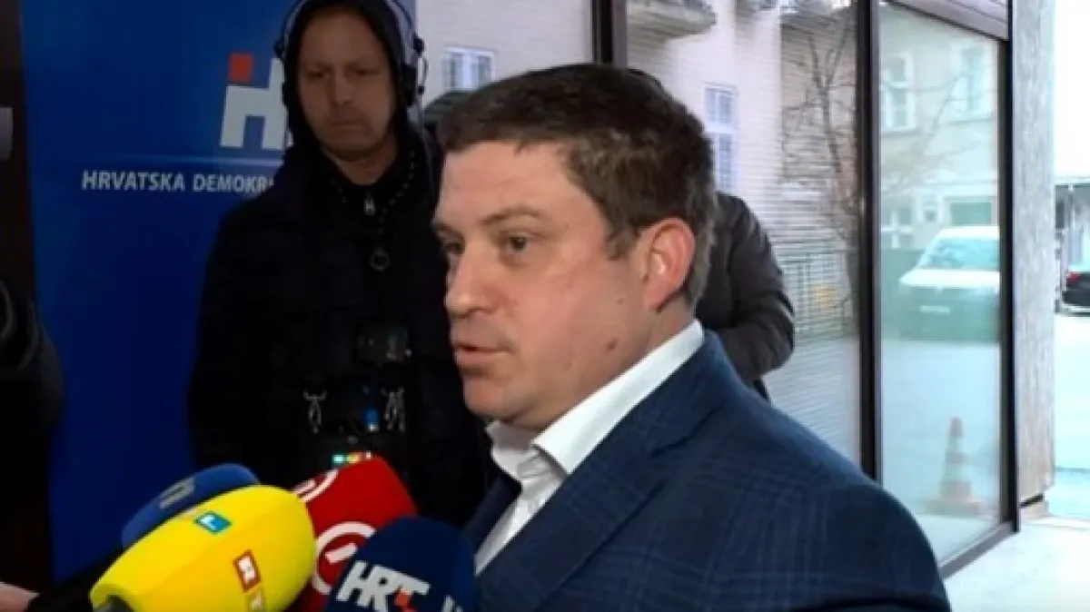 Butkovića pitali o novom udarcu na ministra Piletića: Njegov odgovor će vas nasmijati