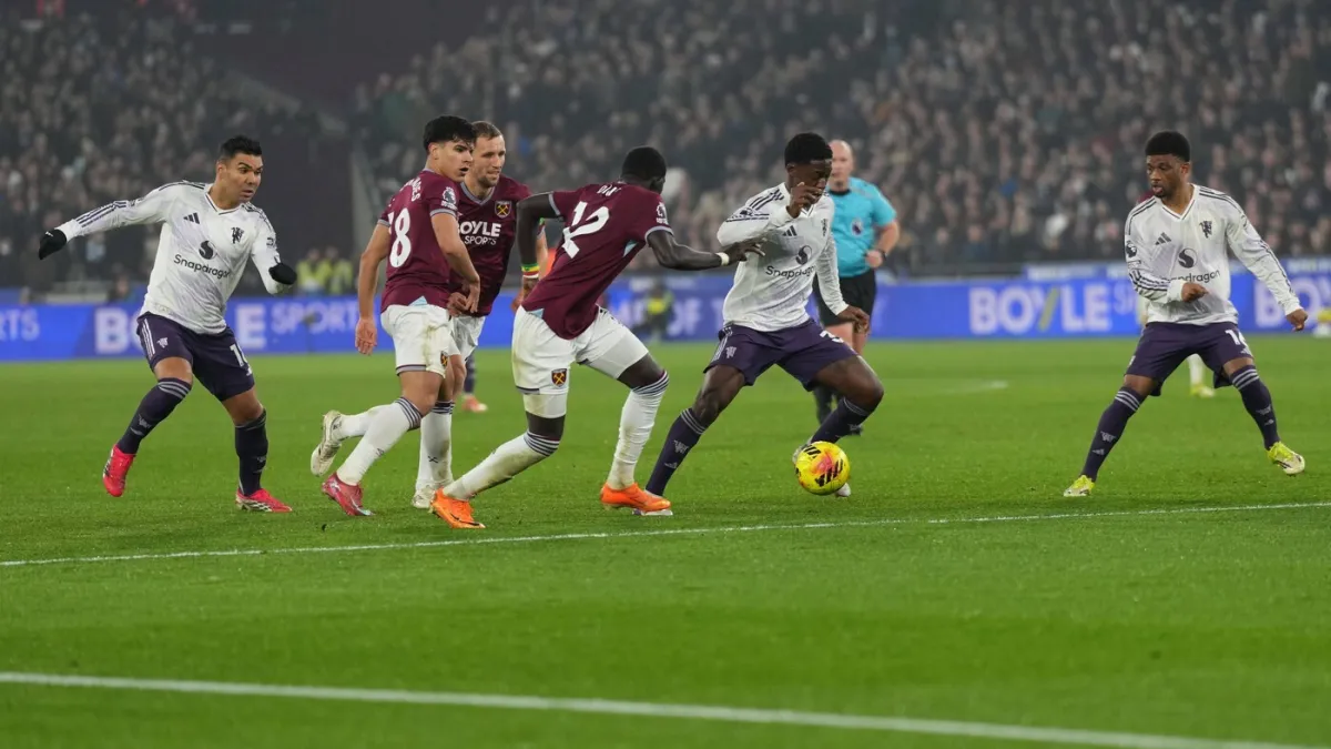 Kakvo razočarenje za viralnog čupavog navijača! United remizirao nakon četiri pobjede zaredom