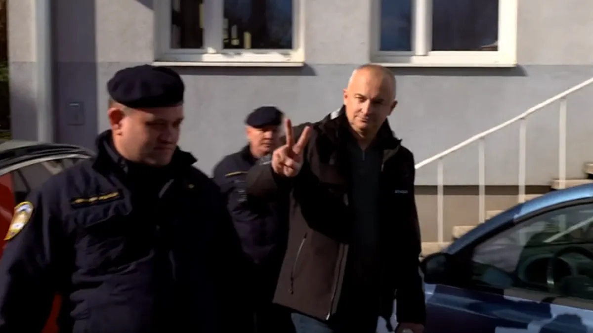 Stanovnici Nove Gradiške o uhićenju gradonačelnika: 'To je tu normalno, staviti sebi u džep'