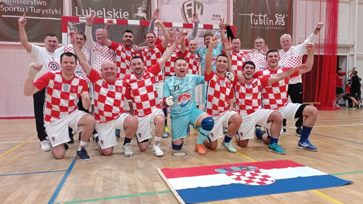 Hrvatski svećenici osvojili srebro na Europskom prvenstvu: U finalu izgubili od Poljske