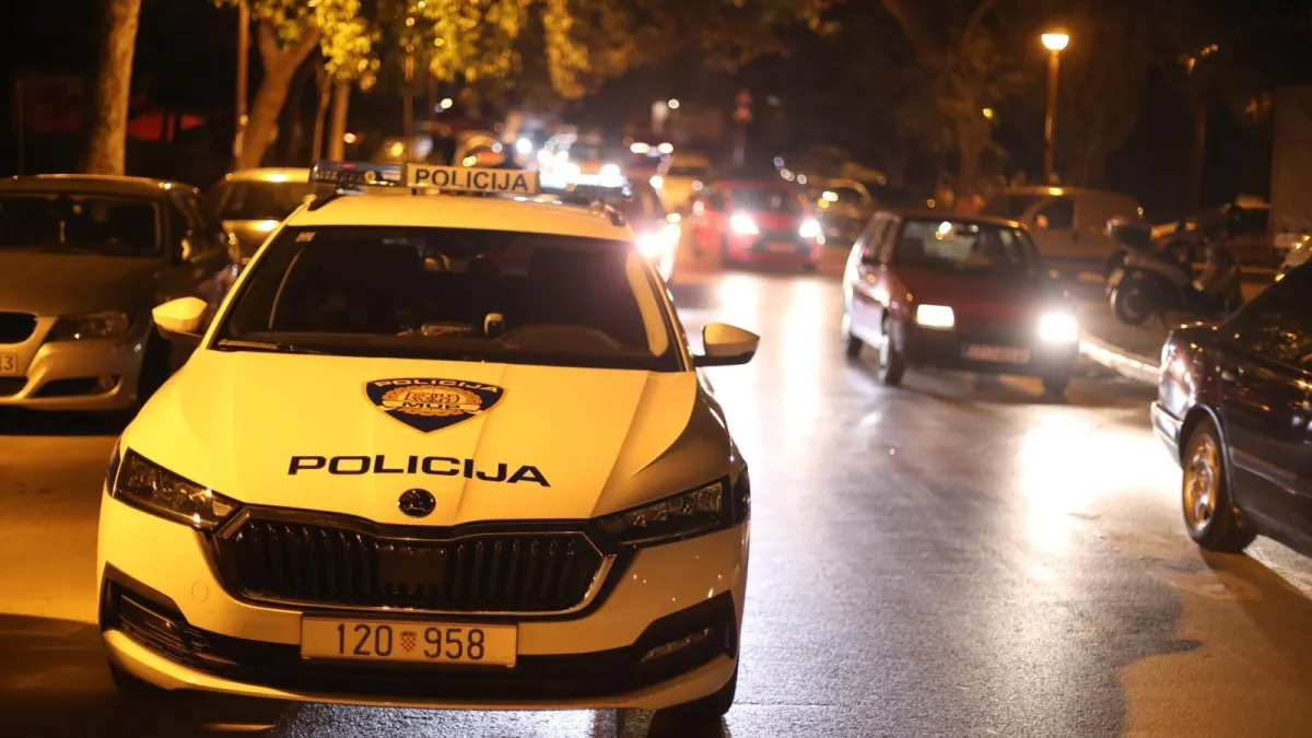 Prijavljen za pokušaj ubojstva: Suzavcem i nožem napao policajce u Splitu