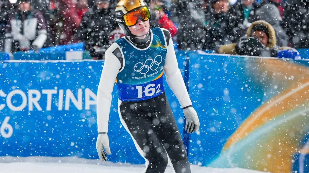 Suci prekinuli skijaške skokove prije kraja: Slovenci u šoku doživjeli debakl Kép