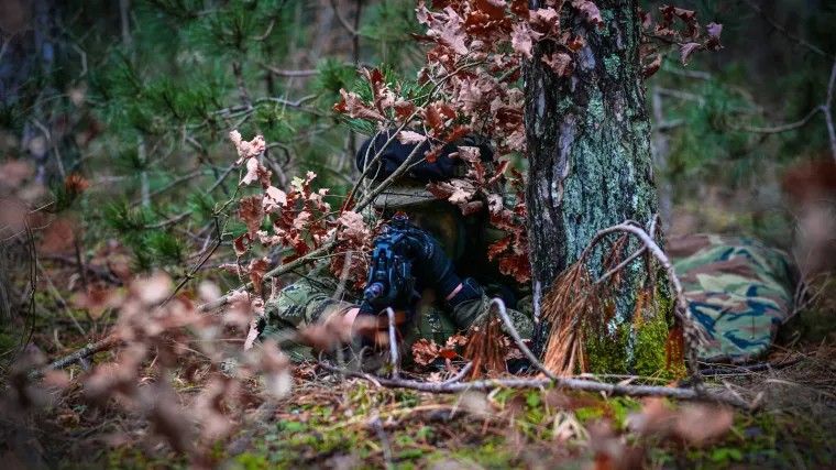 Zamaskirani, do zuba naoružani i stopljeni s prirodom: Ovako izgledaju hrvatski kadeti u akciji