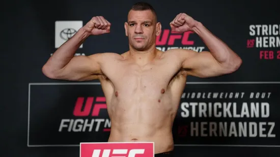 Luda borba u Houstonu: Delija pokazao srce, ali ostao 'kratak' za pobjedu