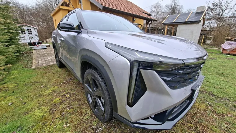 Testirali smo jedan od najpoželjnijih SUV-ova: Moćan izvana i skoro savr&scaron;en iznutra