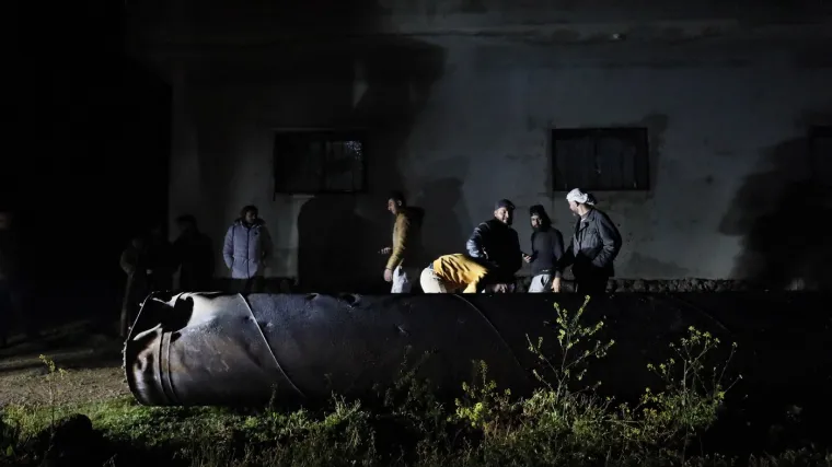 Raketa gre&scaron;kom pala na selo, ljudi su u &scaron;oku: 'Ovo jo&scaron; nismo vidjeli'