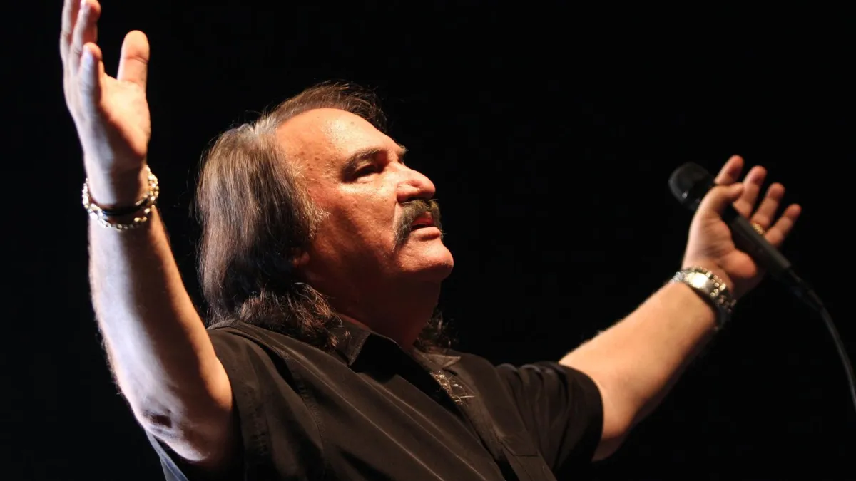 [KVIZ] Dokaži da znaš sve o glazbenoj legendi, Mati Miši Kovaču