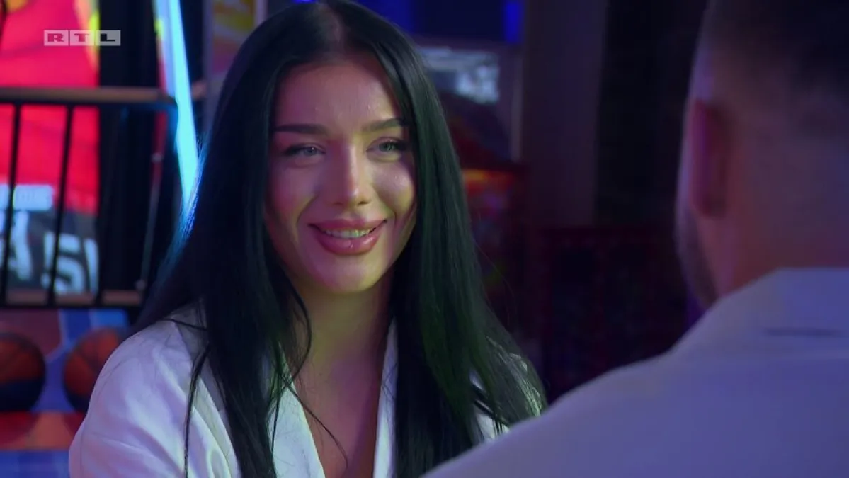 Borba za Karla zakuhava vilu: 'Oko dobrog konja se prašina diže!'