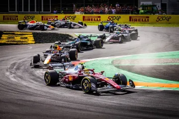 Prvi trening za Veliku nagradu Japana: Mercedes briljirao, Albon tragičar: 'Zabio se u mene'