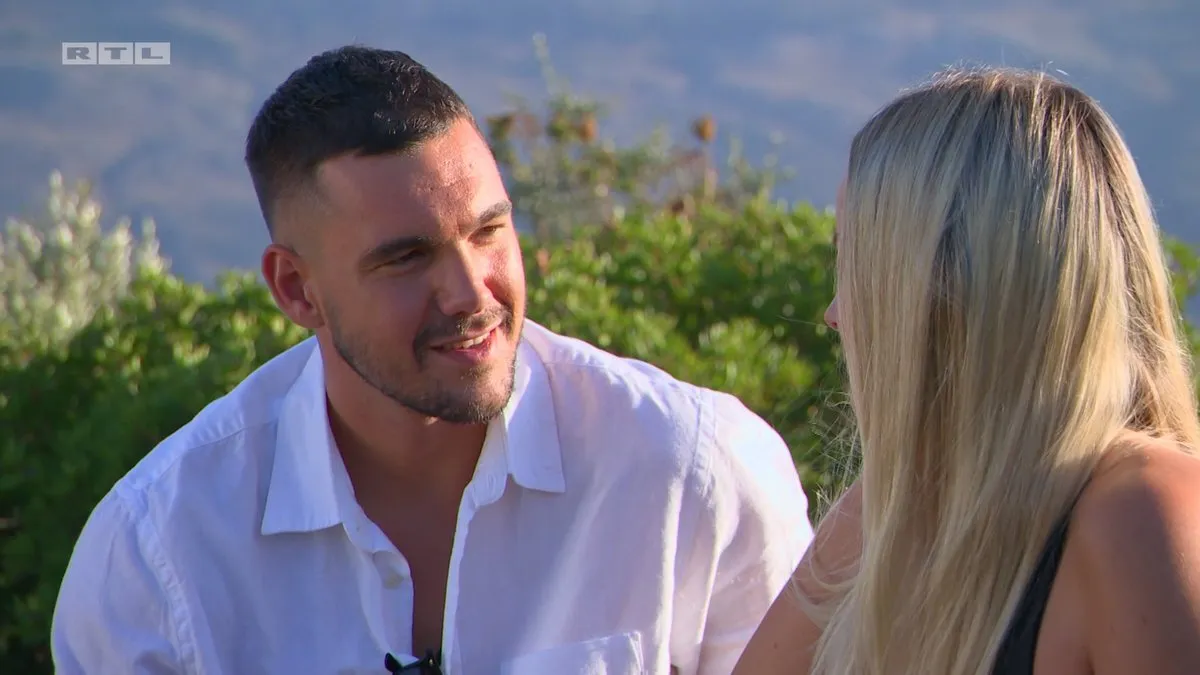 Helena opet povukla kočnicu: Karlo želi poljubac, ali kamere kvare trenutak