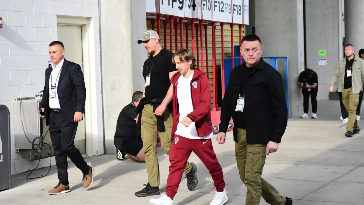 Dolazak Hrvata na Camping World, pogledajte s kim su Luka i Dalić ušli na stadion