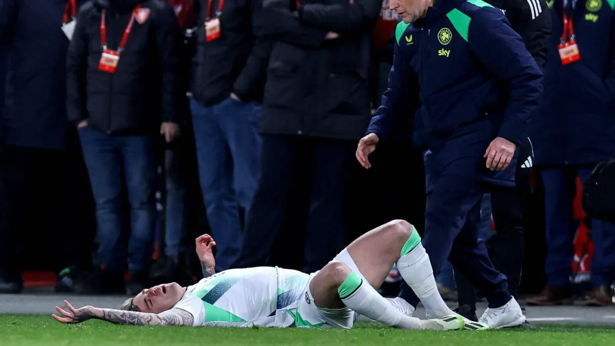 Nogometaš ostao nepomično ležati, stadion je utihnuo i uslijedila je drama