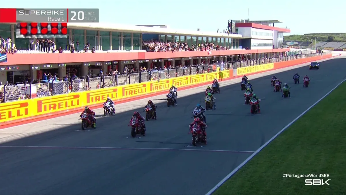 Pogledajte start utrke: Dominantni Bulega odmah se odvojio