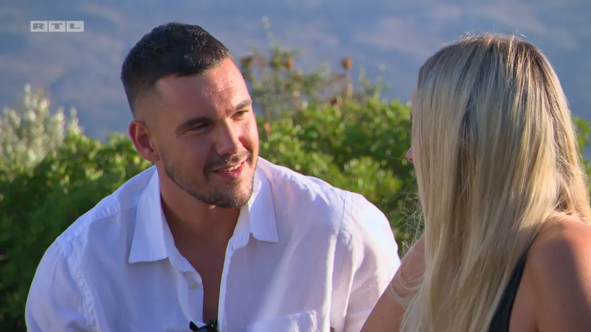 Pitali smo vas tko vam je bolji par - Karlo i Kaja ili Karlo i Helena. Borba je bila tijesna!