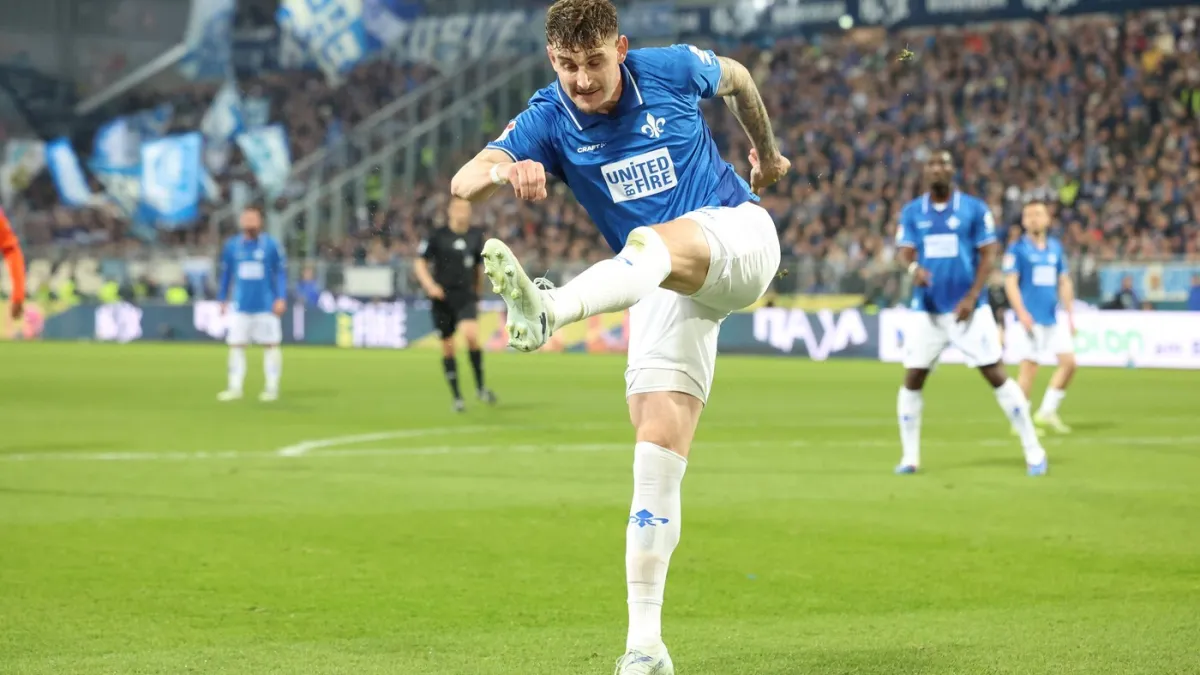 Velika Dinamova želja nastavlja briljirati u Njemačkoj: Sada je zabio iz slobodnjaka