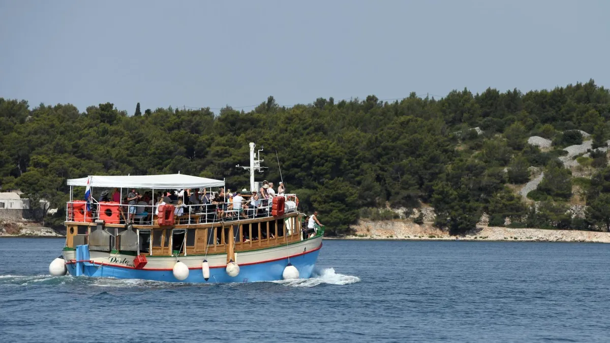 Koliko može zaraditi booker na Jadranu? Barata se iznenađujuće visokim ciframa
