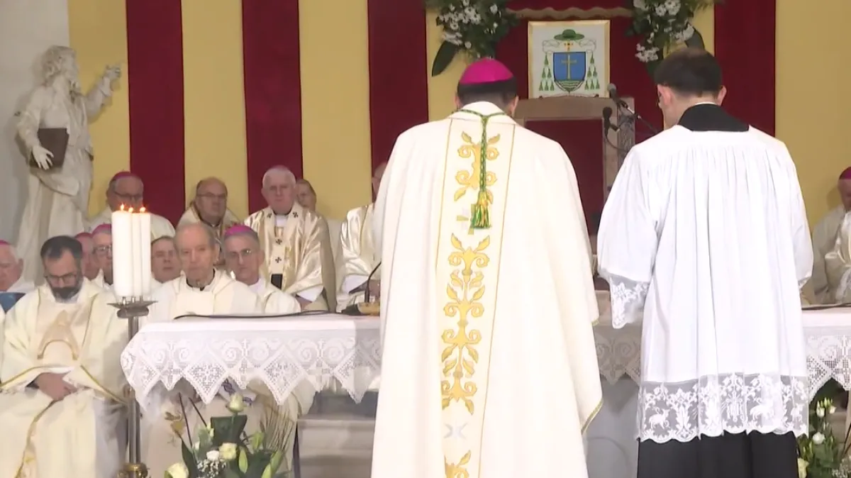 Svećenik prijavljen zbog pedofilije, a i dalje živi u biskupskom domu: 'Bilo je toga i prije'