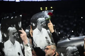 Muk u Areni pa gromoglasno ‘Dule!’: Ovako je izgledao oproštaj od 'Generala'