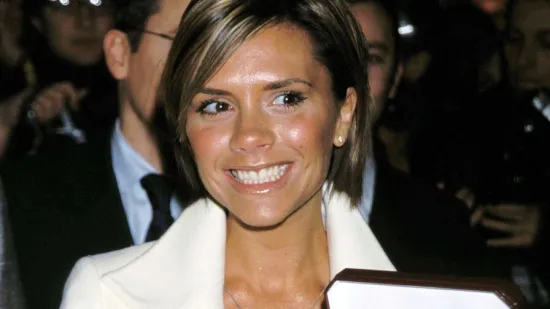 Posh spajsica, najpoznatija WAG-sica i sada modna elita: Kako se mijenjala Victoria Beckham?
