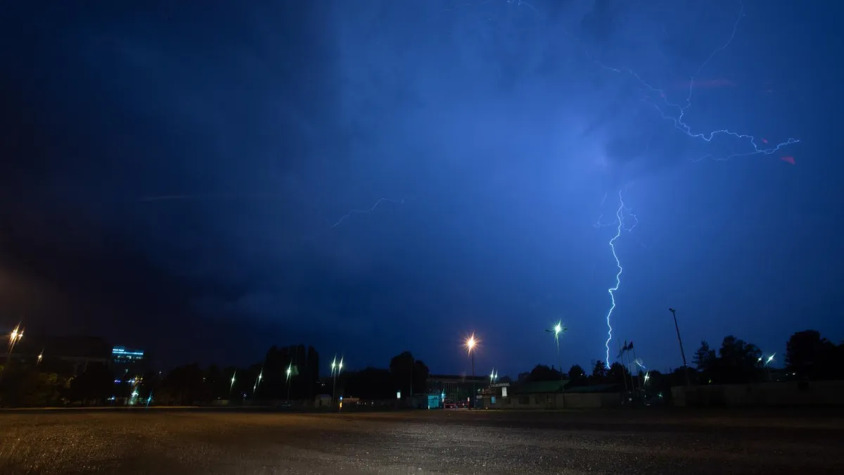 Kiša i saharska prašina, a meteorolog upozorava: 'Može i zagrmjeti!'