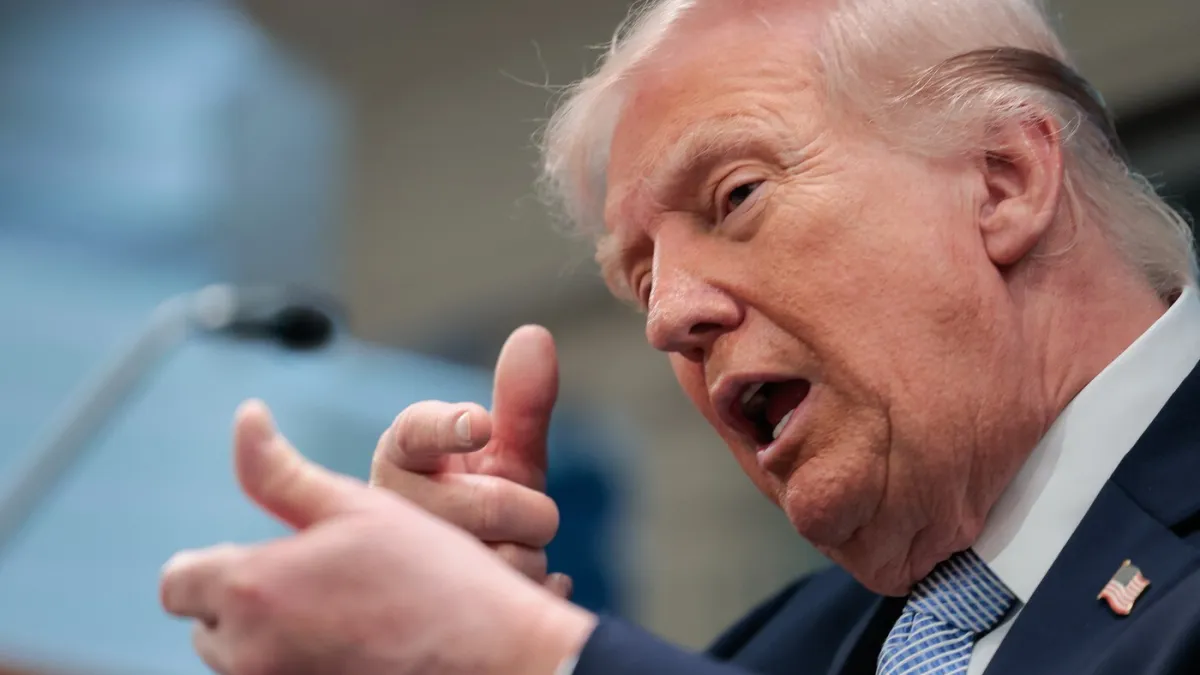 Trump povukao apsurdan potez, stručnjak: 'Nema smisla, to je možda jedinstveni primjer'