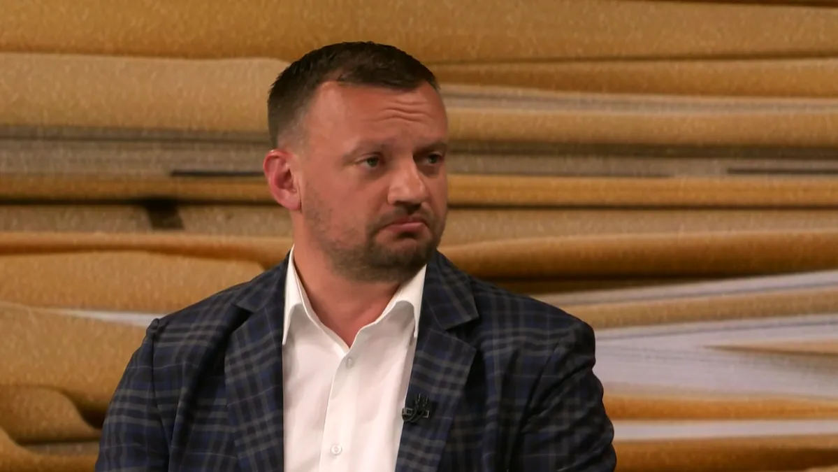 Nakon skijanja i juda, na redu odbojka? 'Prošle godine su potrošili preko 150.000 eura na kartici'