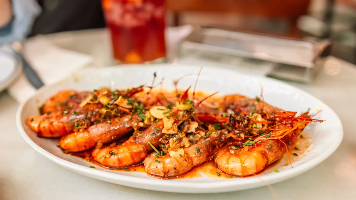 Po savjetu profesionalnog chefa: Recept za savršene kozice s češnjakom