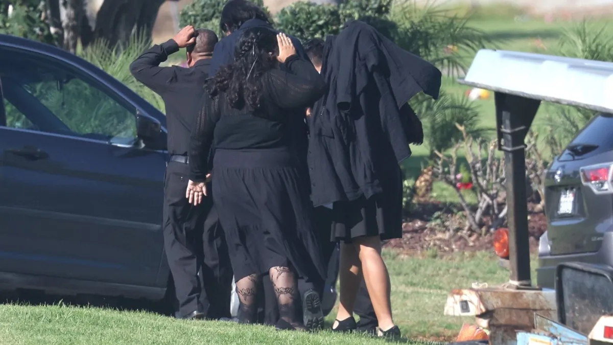 Popularni pjevač ubio tinejdžericu? Istražitelji zatekli stravične prizore u njegovoj Tesli