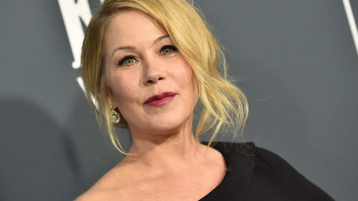 Zabrinjavajuće vijesti: Zvijezda 'Bračnih voda' hospitalizirana usred borbe s teškom bolešću