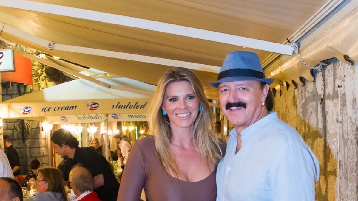 Teška noć za Harisa Džinovića: Bivša supruga ovim mu je pokazala koliko dobro živi bez njega