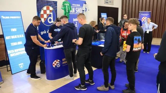 Evo kako je pro&scaron;ao prvi dan memorijalnog turnira Nikole Pokrivača