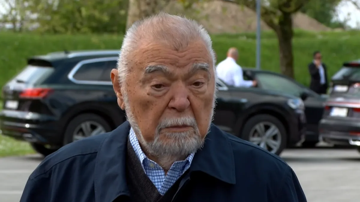 Mesić oprao Plenkovića zbog Thompsona: 'Otišao se pokloniti NDH nostalgičaru'