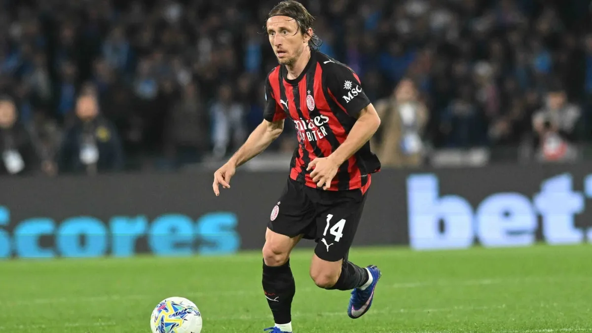 Talijani pred derbi zamislili igrače u potpuno drugačijim ulogama: Luka Modrić postao je konobar!?