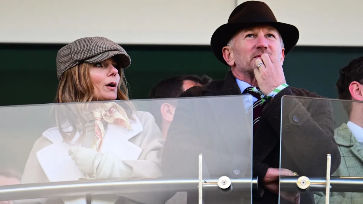 Kontroverzni bivši šef Red Bulla uhvaćen na stazi, ali ovaj put u potpuno neočekivanoj ulozi