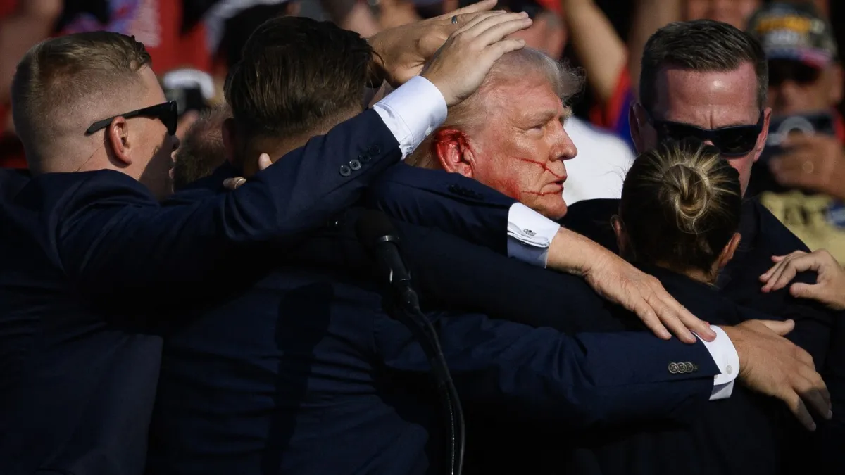 Od atentata do zavjera: Na Trumpa pucali, slali mu cijanid, htjeli ga dohvatiti viličarem