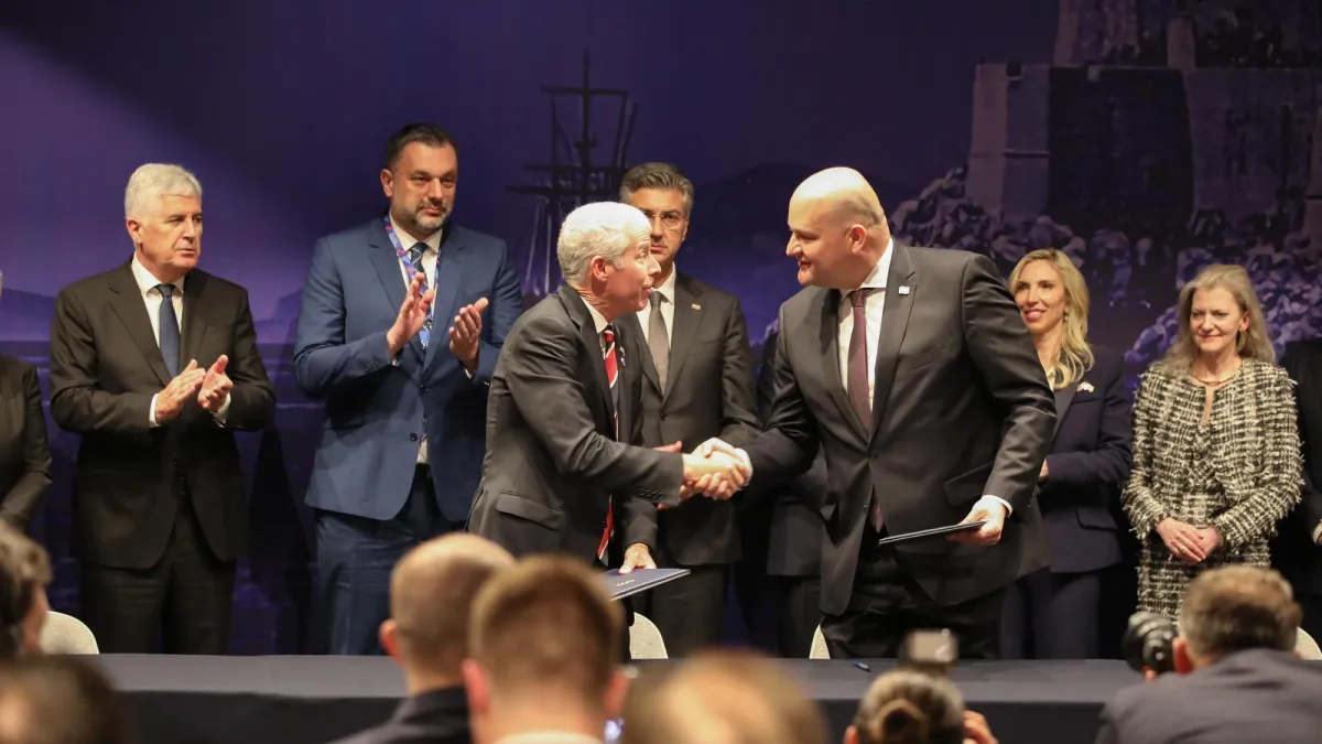 Duge cijevi na ulicama Dubrovnika: Trumpov ministar najavio milijarde dolara vrijedne projekte