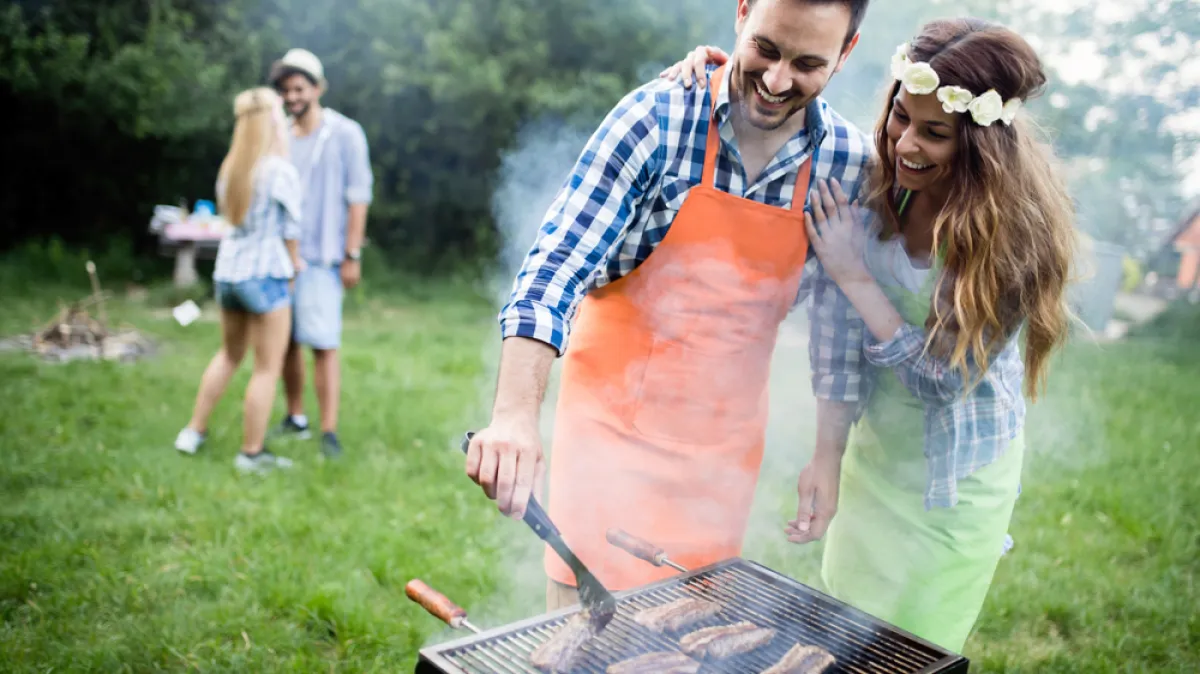 Vodič za prvomajski roštilj i pečenje: Koliko mesa pripremiti da nitko ne ostane gladan