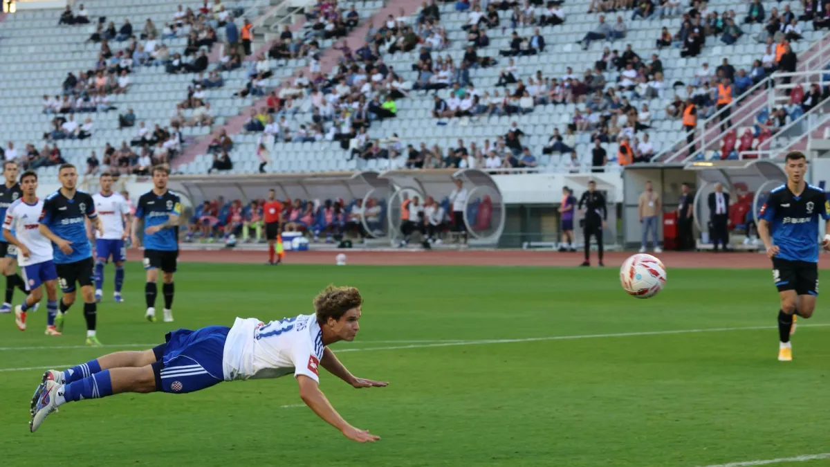Hajduk hakiran: Pogledajte piše na stranici umjesto vijesti o klubu