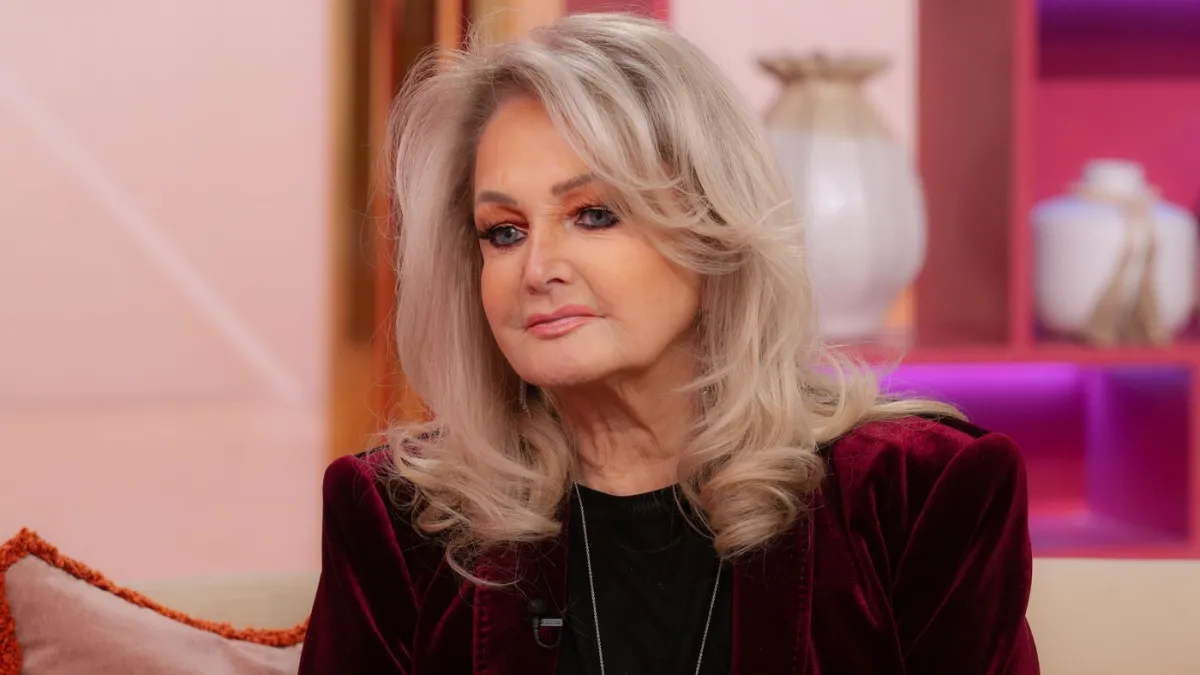 Bonnie Tyler hitno hospitalizirana i podvrgnuta operacijskom zahvatu