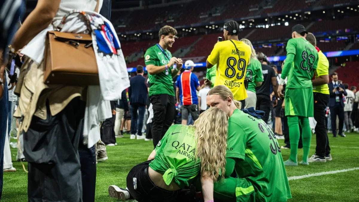Supruzi PSG-ova vratara zabranili rusku zastavu: Njezin potez obišao je svijet