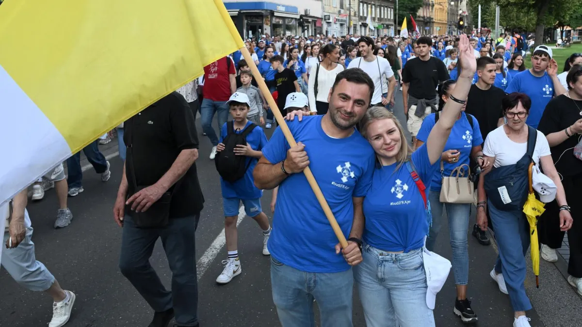 Doznajemo koliko se mladih okupilo na Antunovskom hodu: 'Vidi se na njihovim srcima da nisu umorni'