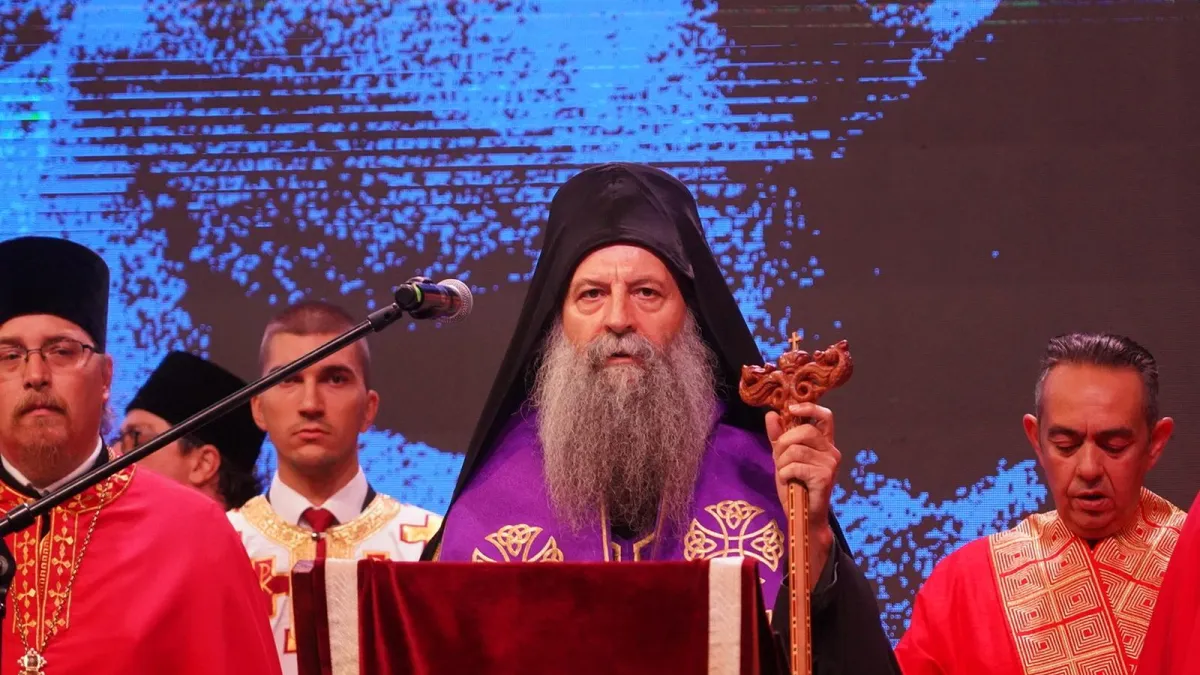 Srpski patrijarh Porfirije izgovorio riječ 'debil', kamere s