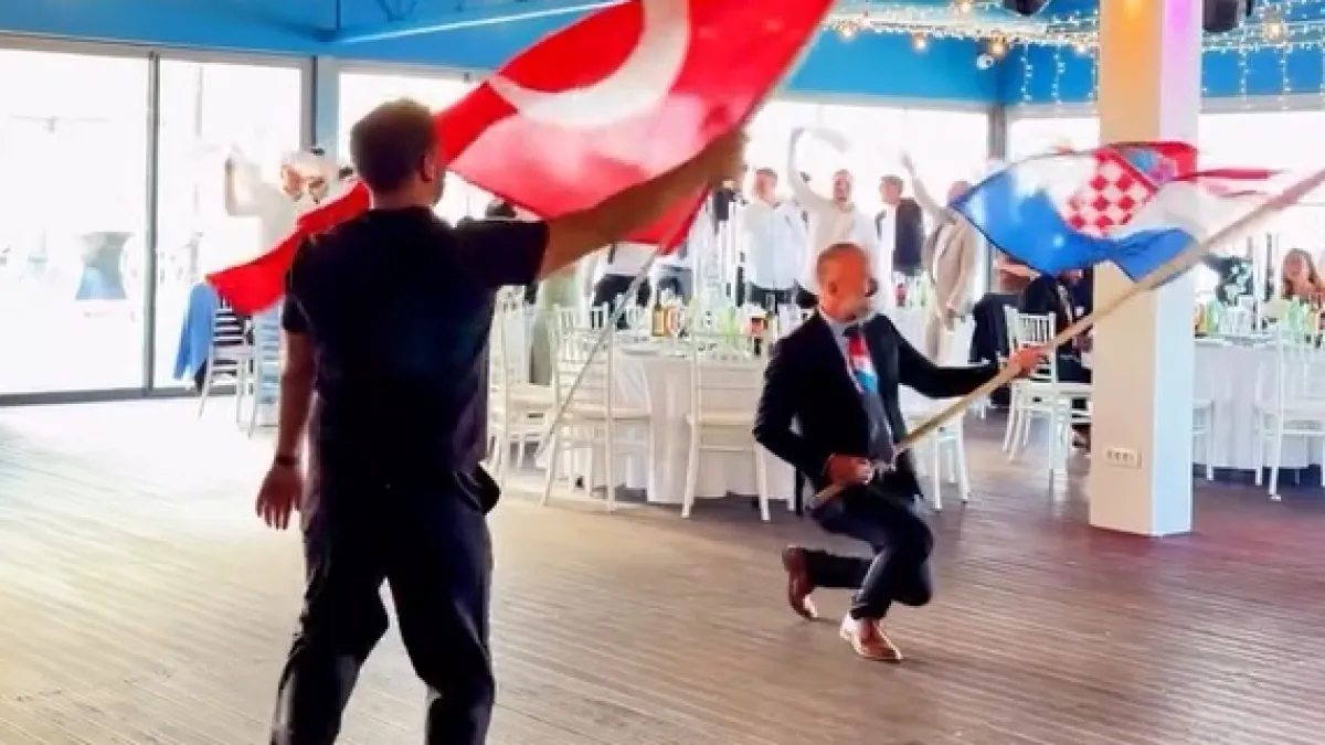 Mrežama kruže prizori s tursko-hrvatskog vjenčanja na kojem 