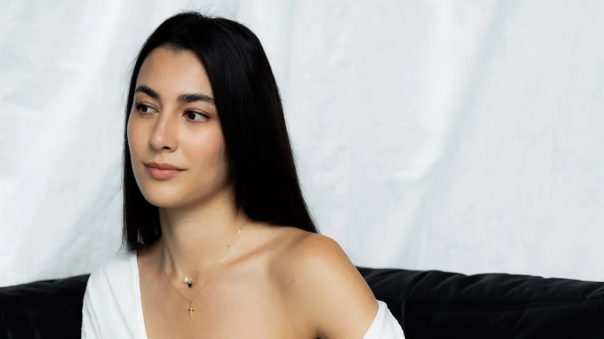 Mlada skinfluencerica pretvorila je nesigurnosti u