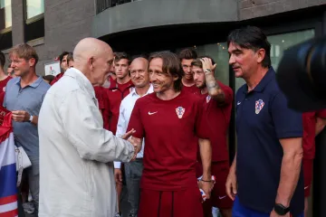 Vatreni doputovali u Dallas, a detalj s Modrićeva mobitela privukao je posebnu pozornost