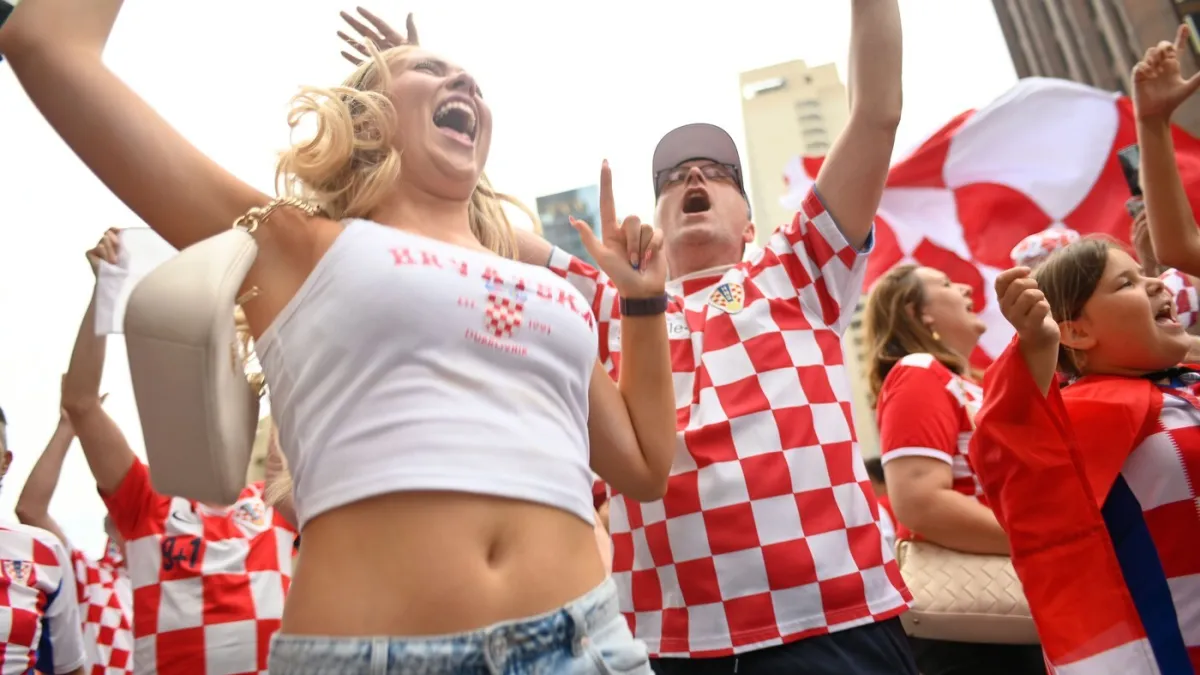 Atmosfera iz Philadelphije se ne može opisati: 'Navijači poručuju da više nema švercanja'