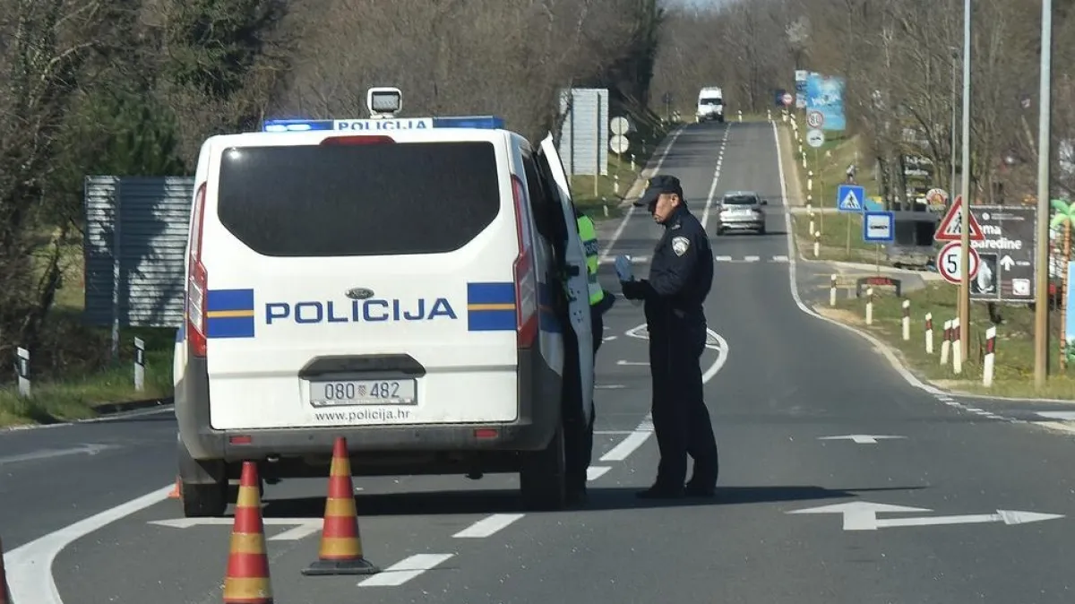 Teška nesreća kod Poreča, ozlijeđeno sedam osoba: Helikopter Hitne došao po ženu
