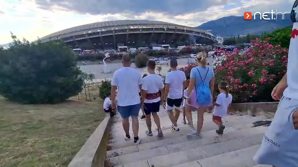 Poljud se puni, sprema se spektakl: Pogledajte što se događa pred stadionom